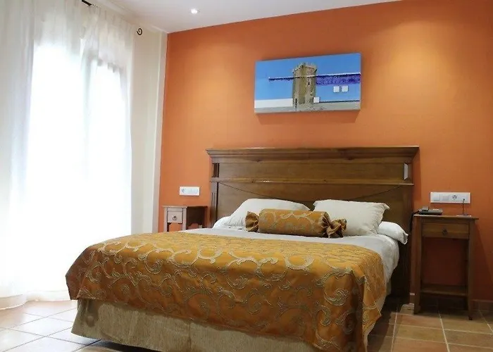 Hotell Almadraba Conil 3*